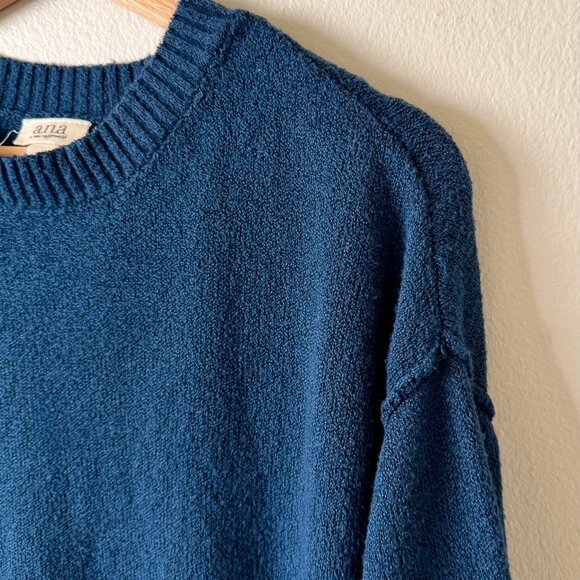 a.n.a. A New Approach Women's Blue Crew Neck Long Sleeved Sweater Size M - Picture 3 of 9